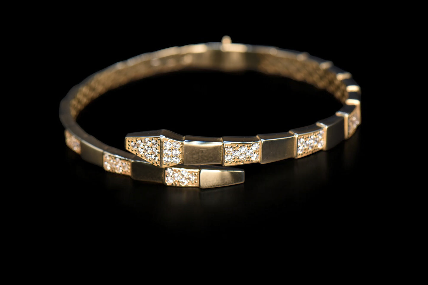 14K Yellow Gold Snake Bracelet / Pulsera de Serpiente en Oro 14K