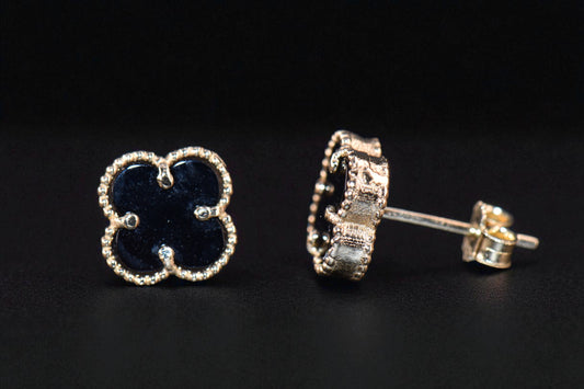14K Yellow Gold Black Flower Earrings / Aretes de Flor Negra en Oro 14K