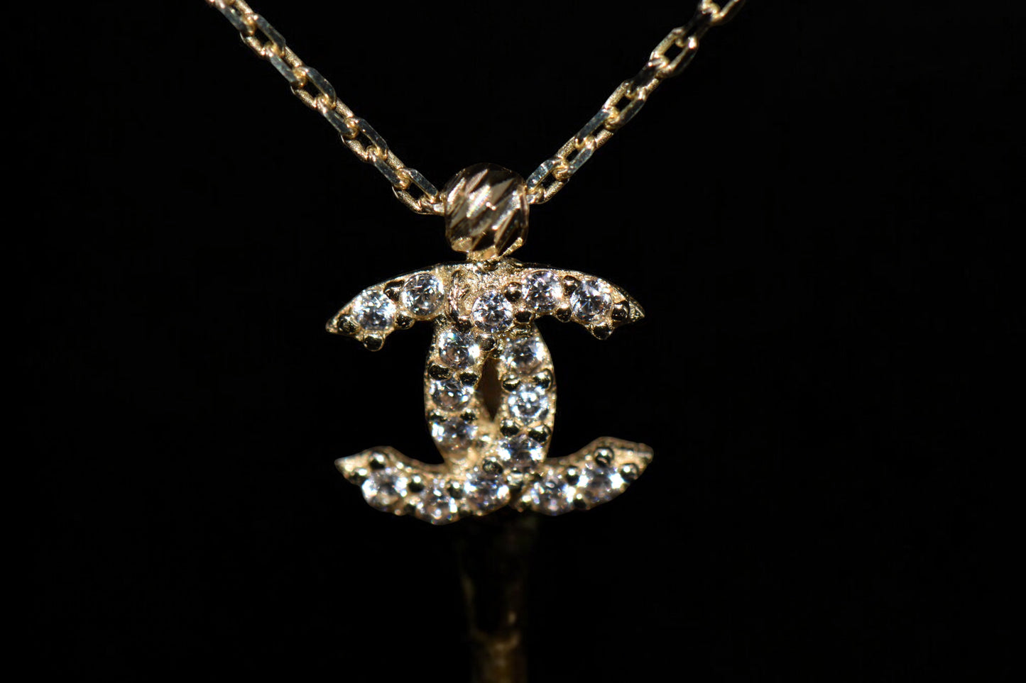 10K Double C Necklace / Cadena con Dije de Doble C 10K